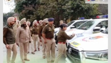 एसएसपी सौम्या मिश्रा ने ‘सड़क सुरक्षा फोर्स’ के तहत 4 वाहनों को दिखाई हरी झंडी